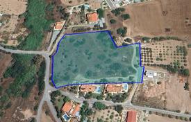 Arsa Pyrgos'da, Kıbrıs. 2,000,000 €
