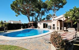 Villa – Marbella, Endülüs, İspanya. 1,495,000 €