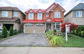 Şehir içinde müstakil ev – Scarborough, Toronto, Ontario,  Kanada. C$1,375,000