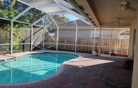 Şehir içinde müstakil ev – Fort Lauderdale, Florida, Amerika Birleşik Devletleri. $799,000