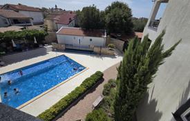 2 odalılar daire 72 m² Peroj'da, Hırvatistan. 304,000 €