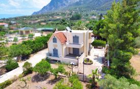 4 odalılar şehir içinde müstakil ev 215 m² Korinthia'da, Yunanistan. 350,000 €