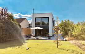 3 odalılar şehir içinde müstakil ev 140 m² Jüchen'da, Almanya. 790,000 €