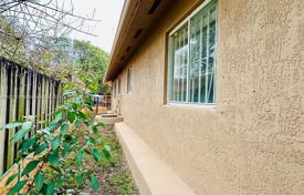3 odalılar şehir içinde müstakil ev 124 m² Miami'de, Amerika Birleşik Devletleri. $435,000