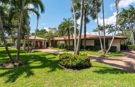 Villa – Pinecrest, Florida, Amerika Birleşik Devletleri. 2,153,000 €