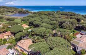 6 odalılar villa Saint-Tropez'de, Fransa. 3,680,000 €
