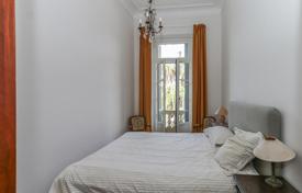 3 odalılar daire 100 m² Beaulieu-sur-Mer'de, Fransa. Price on request