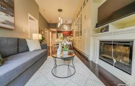 2 odalılar daire North York'da, Kanada. C$787,000