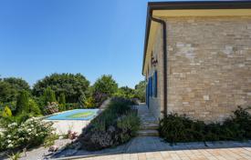 7 odalılar şehir içinde müstakil ev 133 m² Porec'te, Hırvatistan. 549,000 €