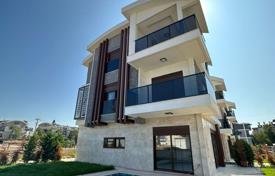 Şehir içinde müstakil ev – Side, Antalya, Türkiye. $707,000