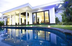 Villa – South Kuta, Bali, Endonezya. 2,600 € haftalık