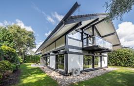 5 odalılar villa 240 m² Piņķi'de, Letonya. 700,000 €