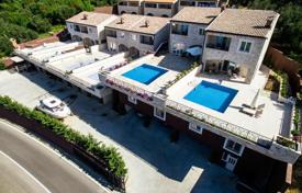 3 odalılar villa 135 m² Reževići'de, Karadağ. 500,000 €