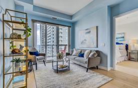 6 odalılar daire Etobicoke'de, Kanada. C$1,150,000