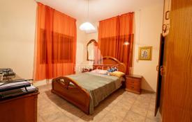 4 odalılar yazlık ev 275 m² Episkopi'de, Kıbrıs. 580,000 €