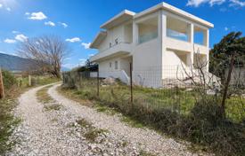 Şehir içinde müstakil ev 200 m² Mora'da, Yunanistan. 250,000 €