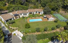 7 odalılar villa Mougins'de, Fransa. 8,195,000 €