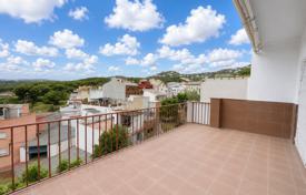 3 odalılar konak 186 m² Lloret de Mar'da, İspanya. 299,000 €