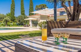 8 odalılar villa Mougins'de, Fransa. 6,995,000 €