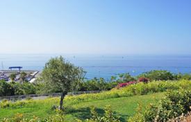 7 odalılar villa 215 m² Liguria'da, İtalya. 850,000 €