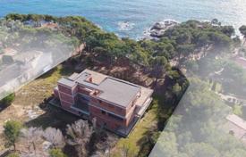 6 odalılar şehir içinde müstakil ev 1754 m² Girona'da, İspanya. 10,500,000 €