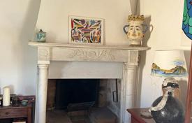 18 odalılar villa 375 m² Portoferraio'da, İtalya. 770,000 €