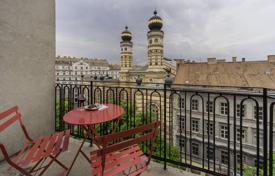 3 odalılar daire 92 m² District VII (Erzsébetváros)'da, Macaristan. 492,000 €