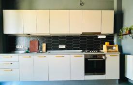 7 odalılar şehir içinde müstakil ev 197 m² Tbilisi (city)'da, Gürcistan. $355,000