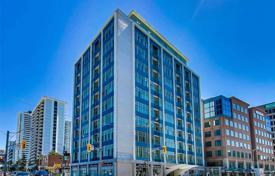 3 odalılar daire Yonge Street'da, Kanada. C$1,399,000