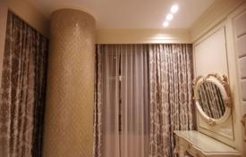 2 odalılar kondominyumda daireler Pathum Wan'da, Tayland. $3,060 haftalık
