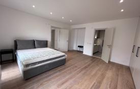 3 odalılar daire 198 m² Kotor city'da, Karadağ. 648,000 €