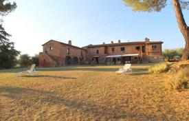 Villa – Siena, Toskana, İtalya. 2,600,000 €