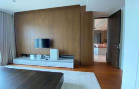 2 odalılar kondominyumda daireler Pathum Wan'da, Tayland. $3,060 haftalık