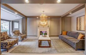 5 odalılar daire North York'da, Kanada. C$747,000