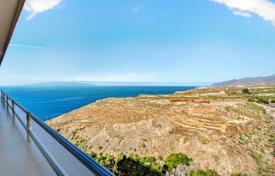 3 odalılar çatı dairesi 495 m² Marazul'da, İspanya. 999,000 €