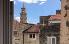 Şehir içinde müstakil ev – Split, Hırvatistan. 730,000 €
