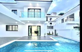 4 odalılar villa 160 m² Pattaya'da, Tayland. $204,000