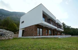 Yazlık ev – Prčanj, Kotor, Karadağ. 820,000 €