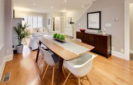 3 odalılar konak Old Toronto'da, Kanada. C$1,667,000