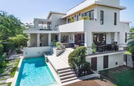 Villa – Key Biscayne, Florida, Amerika Birleşik Devletleri. 4,370,000 €