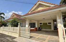 3 odalılar villa 200 m² Pattaya'da, Tayland. $194,000