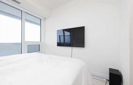 6 odalılar daire Yonge Street'da, Kanada. C$1,031,000