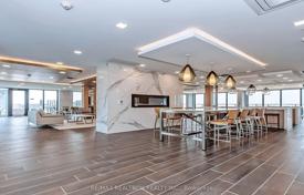 4 odalılar daire Etobicoke'de, Kanada. C$766,000
