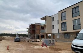 2 odalılar yeni binada daireler 81 m² Medulin'de, Hırvatistan. 284,000 €