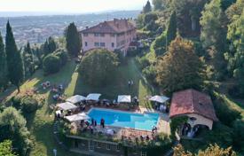 28 odalılar villa 2480 m² Biella'da, İtalya. 2,900,000 €