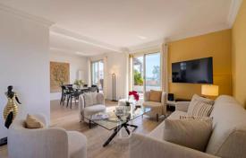 3 odalılar daire Cannes'da, Fransa. 1,050,000 €