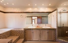 4 odalılar villa Korfu'da, Yunanistan. 900,000 €