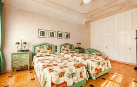 35 odalılar villa Forte dei Marmi'de, İtalya. Price on request