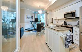 1 odalılar daire Fort York Boulevard'da, Kanada. C$865,000