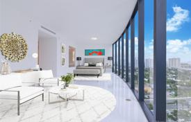 Sıfır daire – Collins Avenue, Miami, Florida,  Amerika Birleşik Devletleri. $4,300,000